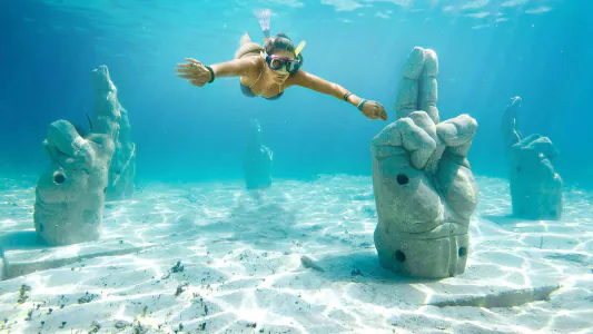 Traslado a Islas Mujeres + Tours de Snorkel