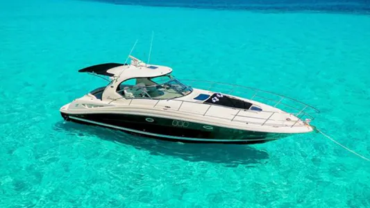 Paseo en Lancha + Snorkel en Museo y Barco Hundido